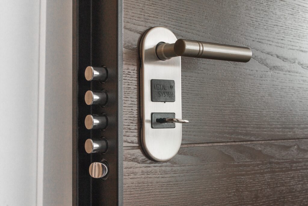 Door handle & lock